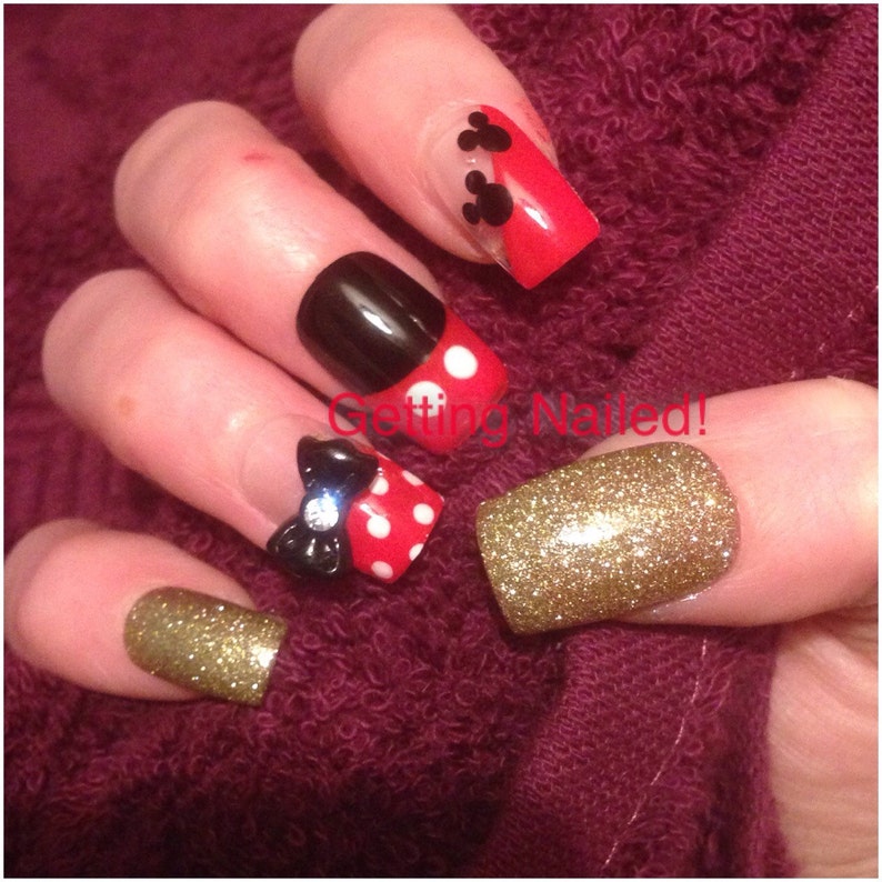 polka dot nails stick on nail false nails  fake nails  image 1