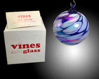 4 ""Elegante Vines Art Glass Kobaltblaue irisierende weiße mundgeblasene Glasverzierungen."