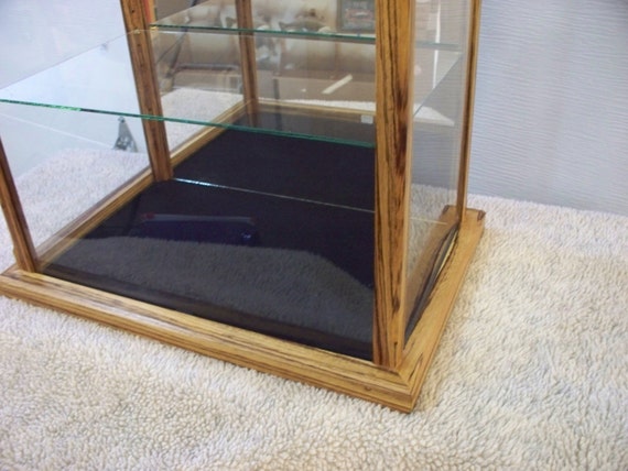 Lighted Wood and Glass Display Case for Minerals, Models, Miniatures,  Knives, Collectables - Hickory - Chameleon Woodcrafting