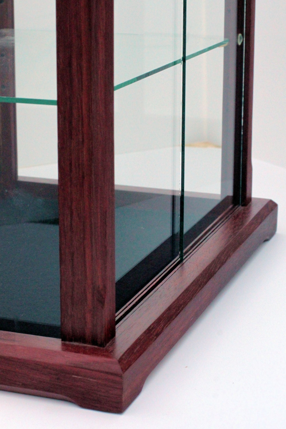 Caja de cristal y madera para muñecas modelos figuras de | Etsy