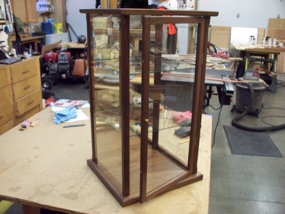 Cherry display case deals