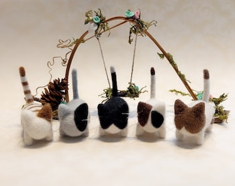 Needle Felted Kitten, Needle Felted Cat Miniature, Needle Felted Grey Cat, Needle Felted Black and White Cat, Woolen Kitten, Cute Felted Cat