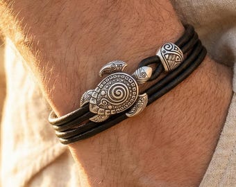 Pulsera de protección de tortuga marina, bronce bañado en plata, pulsera de cuero con colgante de tortuga marina, joyería espiritual del océano, pulsera de tortuga para el equilibrio de chakras