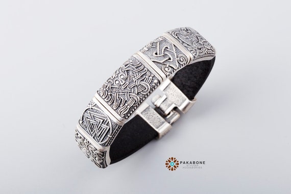Viking Bracelet Mammen Style With Bronze Charms Gullinkambi