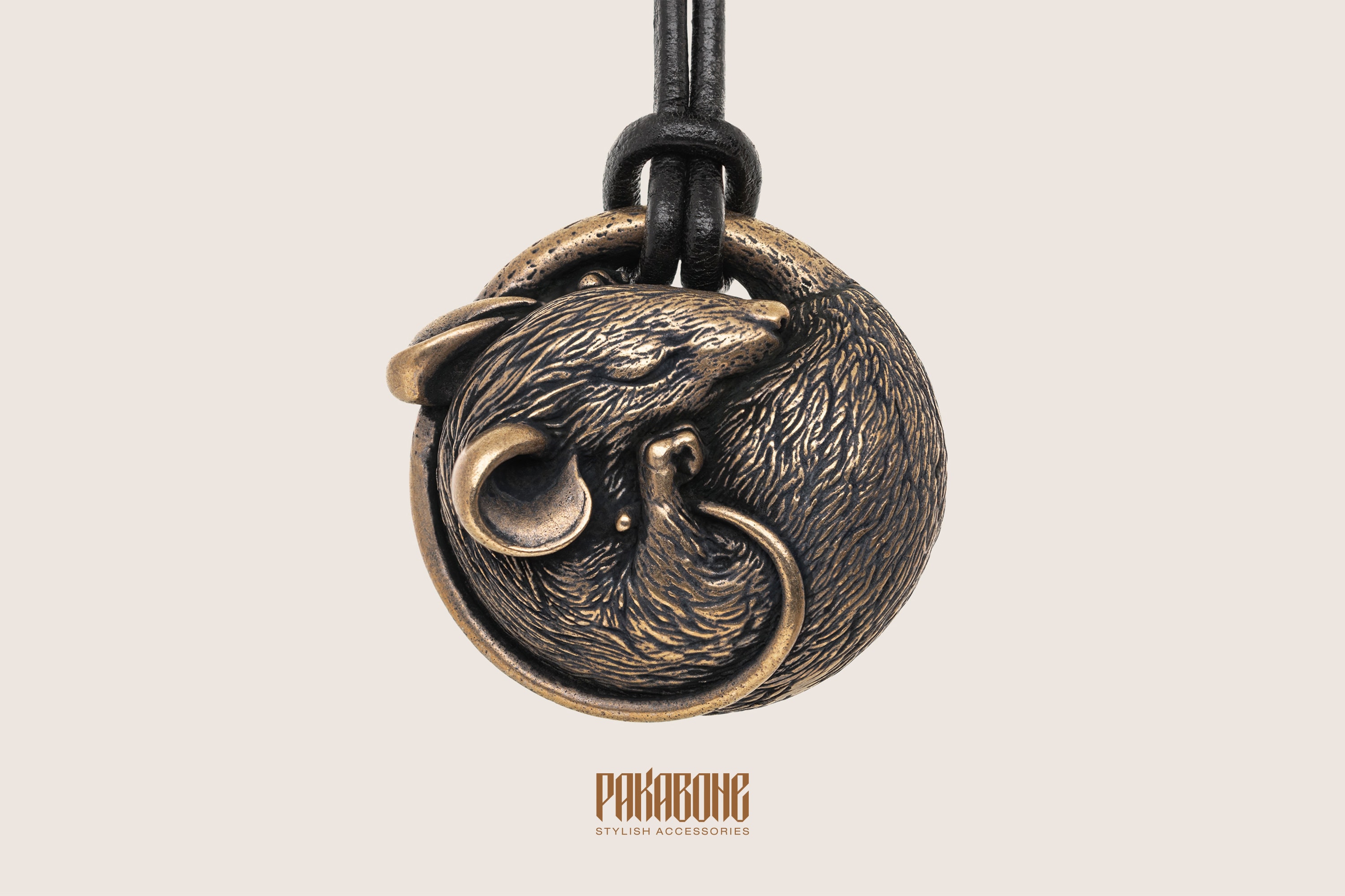 ブロンズ製ミニチュア眠るネズミ 真鍮製動物彫刻 ネズミ コレクター