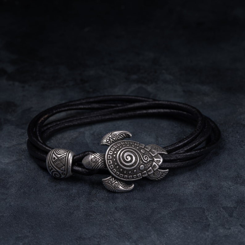 Maori Leather Bracelet with Sea Turtle Armband for Men and Women Polynesian Nautical Tribal Beach Ocean Jewelry Gift for Him and Her 001-578 image 3