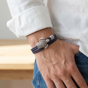 Pulsera de cuero con forma de tortuga marina, bañada en plata y bronce, brazalete maorí Honu para la protección del océano, pulsera espiritual de tortuga, regalo de joyería de amistad.