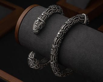 Vikingarmband med Odins korpar Hugin & Munin justerbar torc skandinavisk armring vikinga nordiska hedniska smycken för män kvinnor konst 001-091