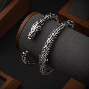 Viking Adjustable Bracelet Odin&#39;s Wolves Norse Metal Arm Ring Scandinavian Bracelet With Wolf Heads Viking Jewelry for Men Women  001-761