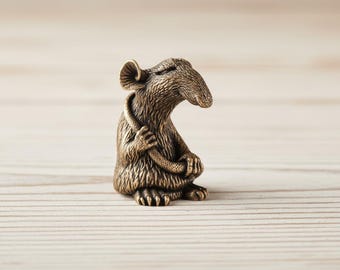 Bronze Rat Figurine, Miniature Bronze Mouse Sculpture, Collectible Animal Figurine, Handmade Bronze Statue, Good Luck Gift, Wildlife Decor