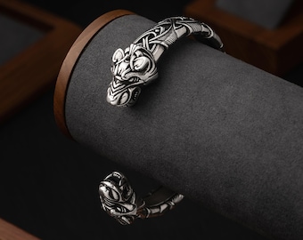 Viking Warrior Bracelet Norse Metal Adjustable Arm Ring Cuff Torc with Wolf Heads Viking Jewelry for Men Women Gift for Him and Her 000-923