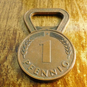 bottle opener, metal copper 1 PFENNIG, 1970s Bundesrepublik Deutschland, Barware, vintage Home decor, home accessory