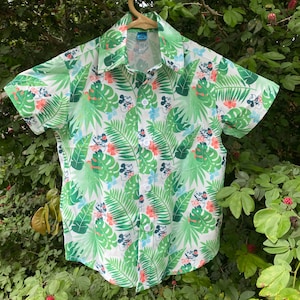 Men’s Tropical button-up Hawaiian Tiki Park shirts Mickey Drink mugs