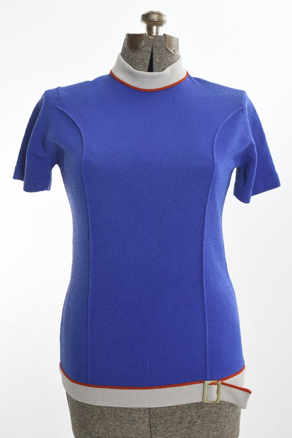 Vintage 1960s Medium Large Violet Blue Knit Short… - image 2
