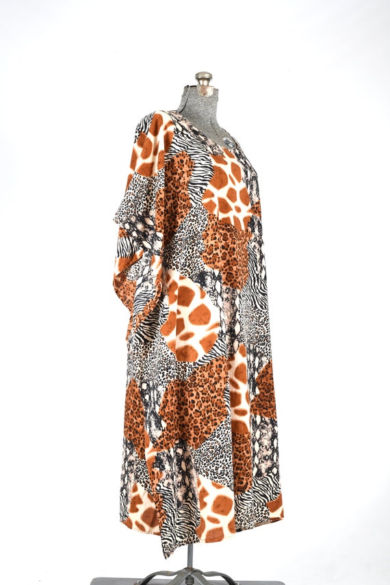 1990s Animal Print Kaftan | Vintage 90s Lounge Dr… - image 4