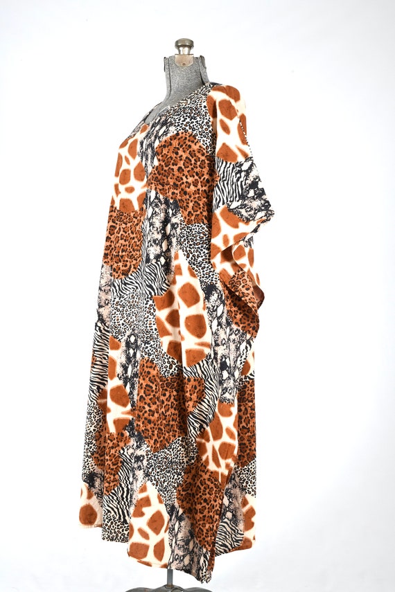 1990s Animal Print Kaftan | Vintage 90s Lounge Dr… - image 3