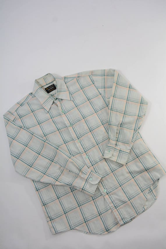 Early 1970s Mens Button Down Shirt - Green and Pe… - image 9