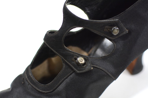 Antique 1910s Black Silk Satin Shoes | Size 6.5 E… - image 5