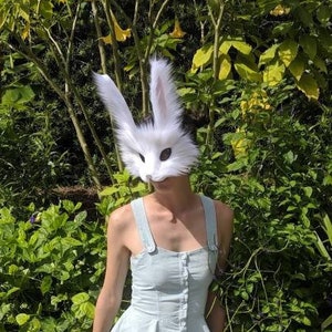 Weiße Kaninchen Maske, handgefertigt