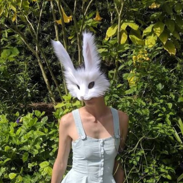 Wit konijnmasker, handgemaakt
