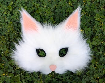Máscara de gato de piel sintética blanca