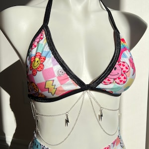 Funkadelic Rave Top, Kette und Charm Rave Bralette, Ketten Bralette, holographisches Bralette, Rave Outfit, holographisches Top, Rave Wear