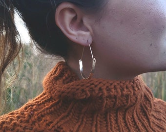 gold fill dangle earrings, minimal gold earring, hammered hinge hoop, hammer texture hoop, statement earring