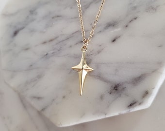 North Star necklace, Polaris necklace, Gold star necklace, starburst necklace, dainty star necklace gold, large star necklace, gold filled