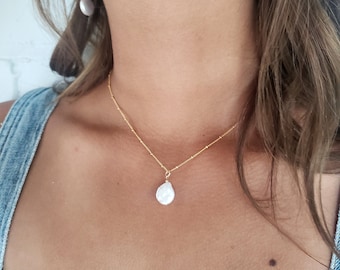 Flat Pearl Pendant Necklace Coin Pearl 