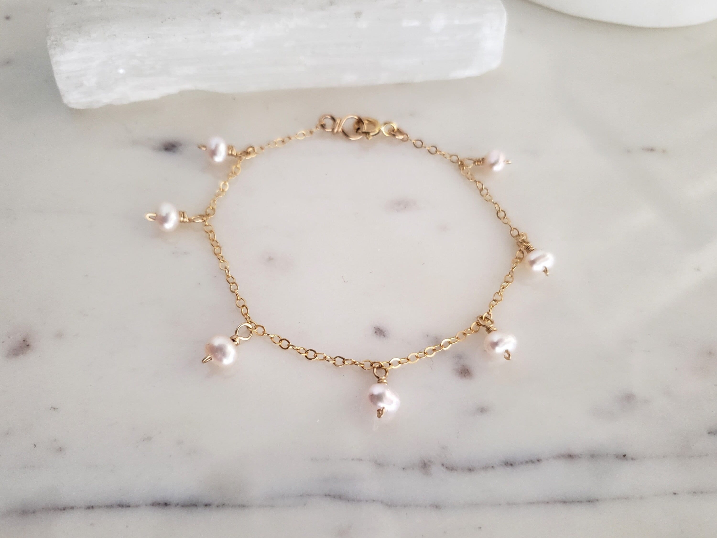 Pearl bracelet