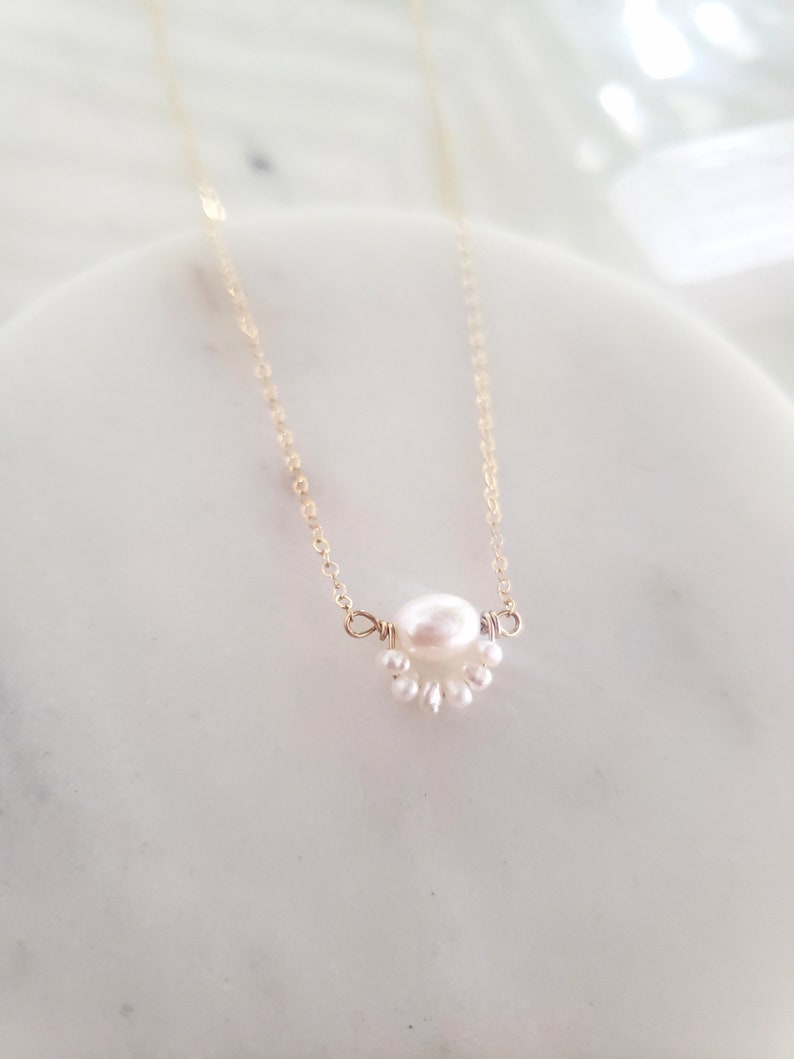 Pearl lariat necklace, bridal necklace, gold layered necklace set, vintage style pearl necklace, dainty necklace, pearl necklace set image 5