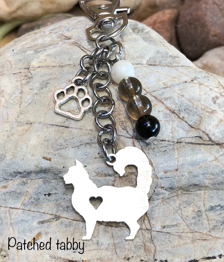 Maine Coon cat keychain - cat key chain - cat bag charm - cat gemstone  keychain - cat lover - cat - maine coon jewelry - cat jewellery