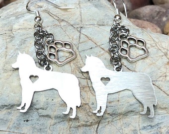 Husky drop earrings - dog jewellery - siberian husky jewelry - dog lover - dog gift - dangle earrings - dog jewelry - paw charm