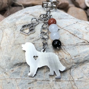 Portachiavi con cane da montagna bernese - portachiavi con pietre preziose - ciondolo per borsa per cani - portachiavi per cani - gioielli con cane da montagna bernese - gioielli - ricordo per animali domestici