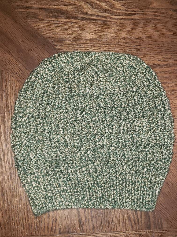 Green and White Moss Stitch Knitted Slouchy Beanie - Etsy display picture 2