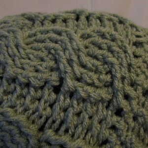 Crochet Cable Knit Beanie in Moss Green
