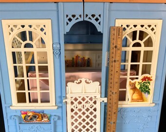 barbie folding house 90s