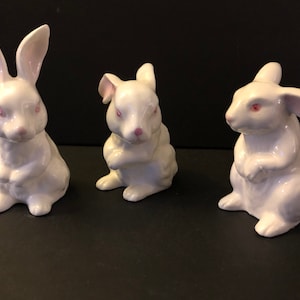 Flambro ceramic rabbits, made in Taiwan