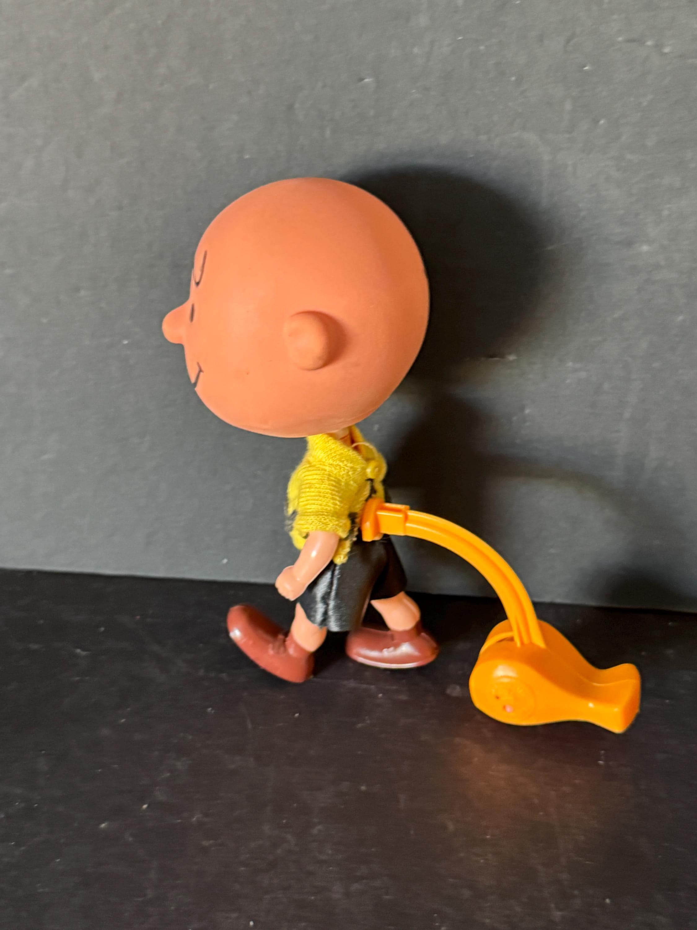 Vintage Skediddler Walking Charlie Brown Toy 1968 - Etsy