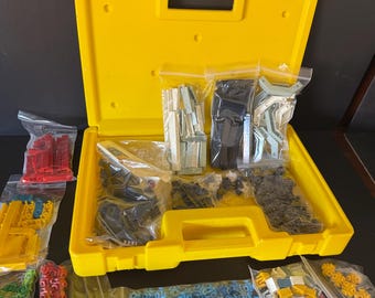 Construx, Fisher Price, yellow carry case