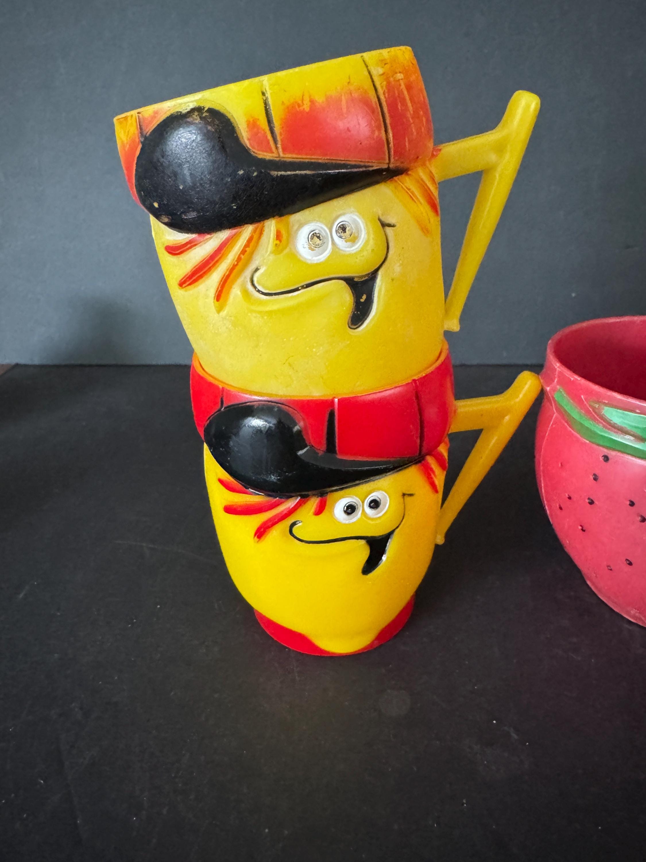 Vintage Pillsbury Funny Face Mugs: Lefty Lemon, Freckle Face