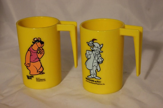 1971 Muddlemore and Boo 4/" Yellow Plastic Cup Mug Hanna Barbera Funky Phantom
