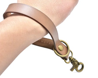 Llavero de muñeca, llavero de cuero, pulsera llavero, correa de muñeca, organizador de llaves personalizado, cordón de muñeca, regalo hecho a mano para él, café