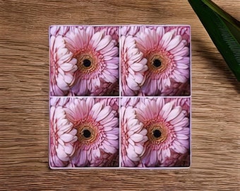 Gerbera-tusenskåpsunderlägg: Rosa blomsterkonst, förseglad med epoxiharts (set om 4)