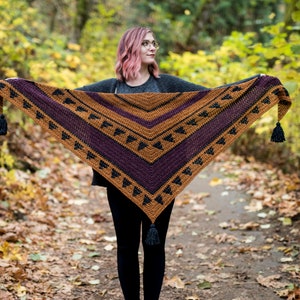 The Oriole Triangle Scarf Crochet Pattern image 2