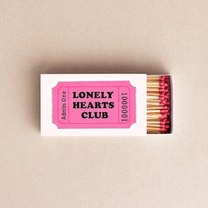Lonely Hearts Club Streichholzschachteln Fun Pink Ticket Design, einzigartige Hochzeits- und Partygeschenke, schrullige Geschenke für Veranstaltungen und Dekor