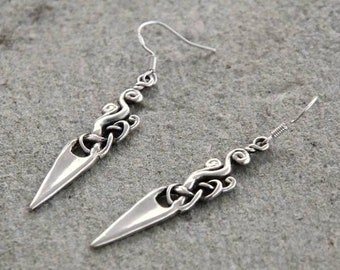 Boucles d’oreilles Viking de style Urnes - argent sterling - boucles d’oreilles Viking pendantes - boucles d’oreilles lance faites à la main