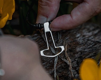 BESTLA Minimalistische Thorshamer - sterlingzilver Mjöllnir - handgemaakte opengewerkte mjolnir