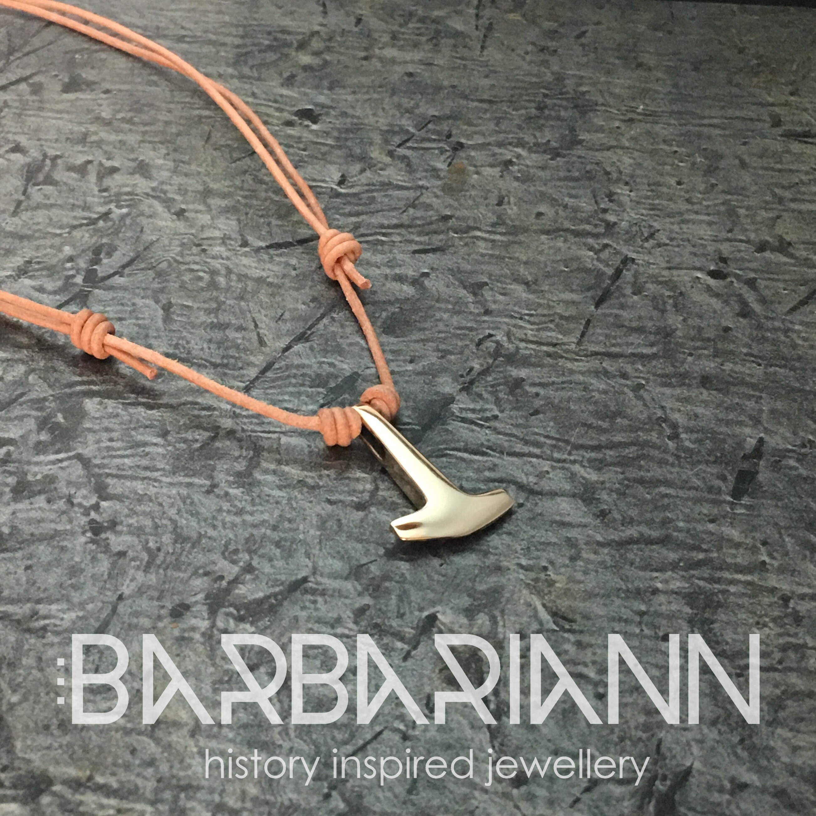 Large medieval bronze buttons - 14th/15th century reconstruction ...