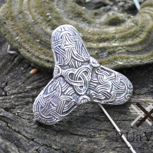 Viking trefoil brooch from Birka - silverplated bronze - reproduction of a grave find - museum replica